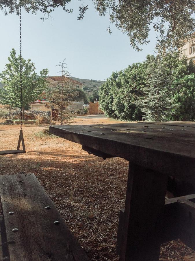 Agrilia Maison Razáta Exteriér fotografie